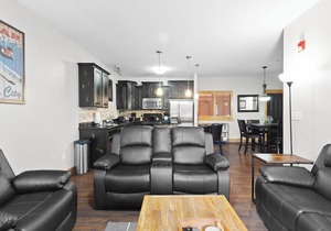 Bear Hollow 3203 | Private Patio | Near Outlets | 2 Hot Tubs | Pool