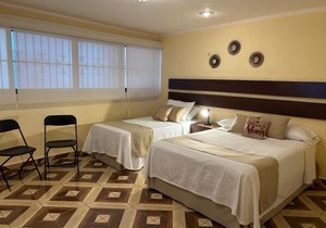 Casa 3 Torres, Santiago in Mérida