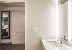 King Bed, Non- Smoking at La Quinta Inn & Suites by Wyndham Phoenix Chandler in Phoenix