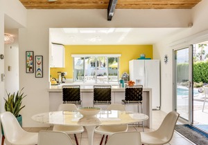 Mellow Yellow Butterfly – Iconic Alexander Home