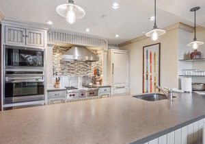 One Willow Bridge Road - 4 Bedroom Penthouse in Vail