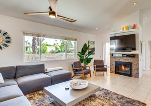 Private Pool & Putting Green: Palm Springs Home! in Palm Springs