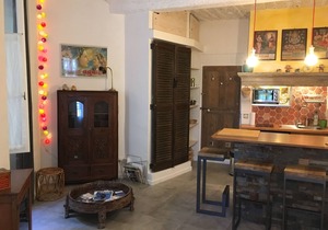 "Quiet" studio historic center Avignon in Avignon