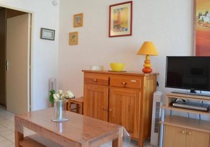 Studio Cabine avec Vue Port & Montagne, Proche Plage - 4 Couchages, Parking, Loggia - Argelès-sur-Mer - FR-1-225-57 in Plage d'Argeles