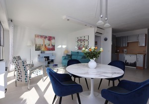 Superb sea view for this 3 * accommodation in Rési. of standing with swimming pool, garage in Saint-Raphaël