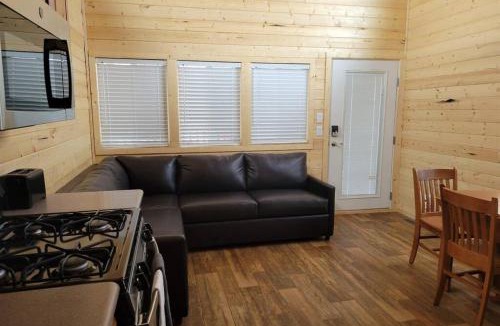 Valle Ski Chalet | 077 Tiny Home nr Grand Canyon South Rim Sleeps 8