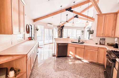 Idyllwild Cabin | 1-Acre Forest Sanctuary | Hot Tub | Seasonal Creek