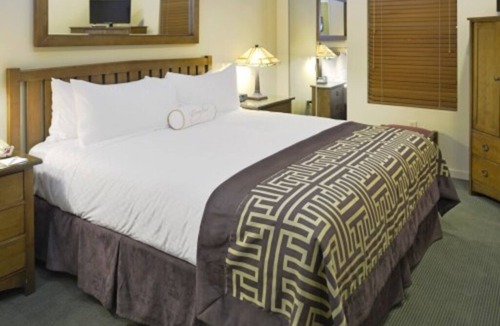 Enterprise Resort | 1 bedroom at Cancun Las Vegas, a Hilton Vacation Club in Las Vegas