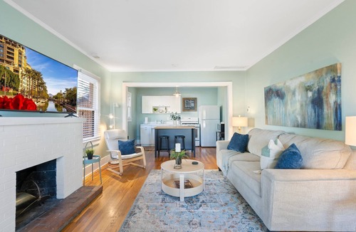 Coronado Apartment | 1 Bedroom Pet friendly house near Roosevelt Row AZ