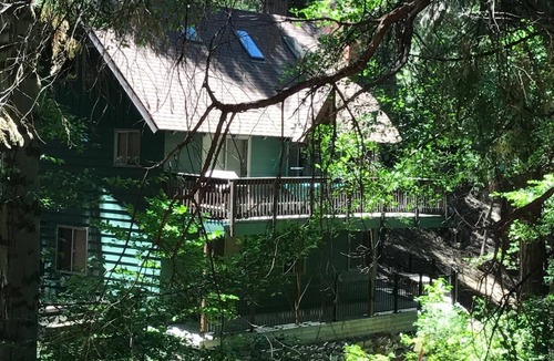 Lake Arrowhead Cabin | 10% off-FIRST RESPONDERS/MILITARY/VETS - Lake Arrowhead Moose Lodge.