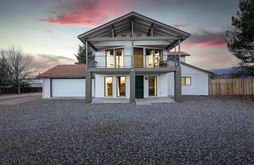 Cottonwood-Verde Village House | 18 Mins to Sedona - 6BR Renovated Spacious House