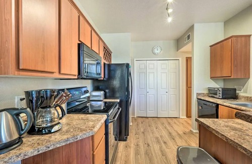 North Mountain Condo | 2-bedroom condo with Pool, Sauna, Fitness Center and Game room.