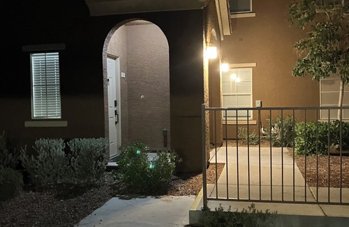 Las Vegas Condo | 2-bedroom condo with AC in lovely Las Vegas location