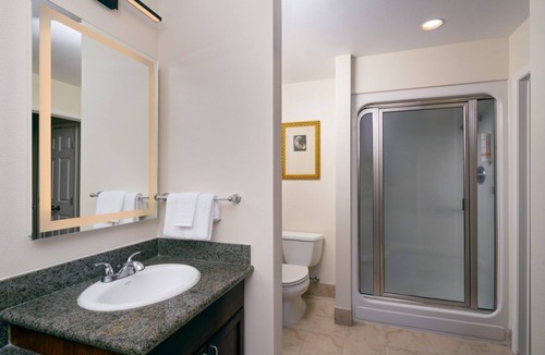 Las Vegas Resort | 2-bedroom Luxury Resort Royal Tahitian Suite