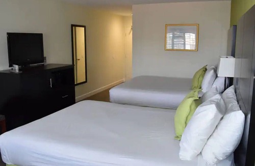 Old Town House | 2 Convenient Units! Within Walking Distance of Old Town San Diego State Park!