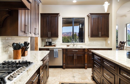 West Sedona House | 2024 VRBO Property of the Year: Palatial Paradise w/Infinity Pool, Spa & Incredible Red Rock Views