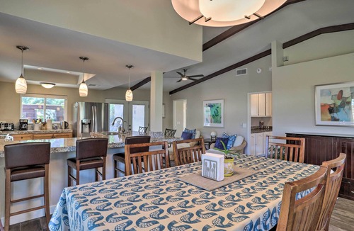 La Quinta Cove House | 226242 3 BR Oasis w/Hot Tub By Golf & Coachella!