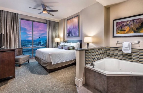 Las Vegas Resort | 2Bed/2Bath Deluxe Unit in Gorgeous Desert Blue Resort in Las Vegas!
