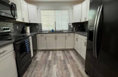 Havasu Foothill Estates House | 3-bedroom house in fabulous Lake Havasu City with WiFi, AC pet/family friendly