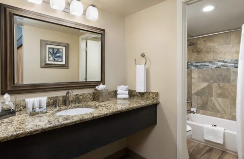 South Scottsdale Resort | 3 Spacious Units, 5 Pools, On-Site Dining, Minutes to Phoenix Zoo, OdySea