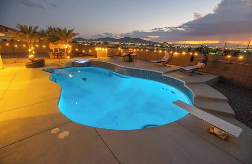 Foothills House | 3400 SqFt House 40Ft Heatable Pool/Spa- Strip View