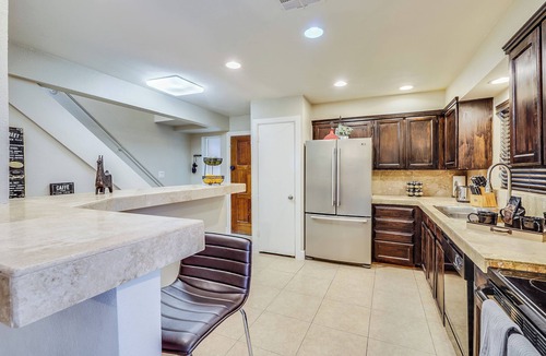 Scottsdale Estates Nine House | 3BR/2 Bath w/Pool & Hot Tub- Scottsdale Entertainment District