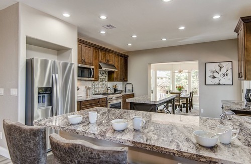 Oak Creek House | 3BR Sedona home with red rock views, 3.5 baths, WiFi, patio, and garage.