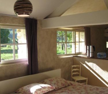 Hagnicourt Bed & Breakfast | 4 Collines