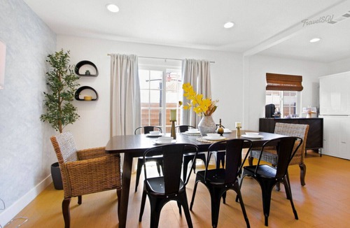 Alhambra House | 4BR Casa Chillambra + EV Charger #TravelSGV