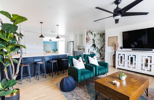 Papago Parkway House | 4BR Home, Heated or Chilled pool, Spa, Bar, Putting green, Close to Old Town ♥