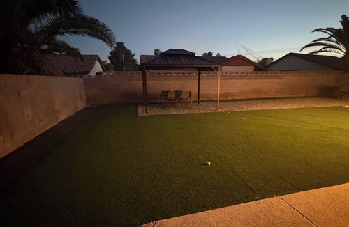 Green Valley North House | 4BR Retreat 15 from the Strip 5 Beds Fully Furnished Perfect for extended Stays