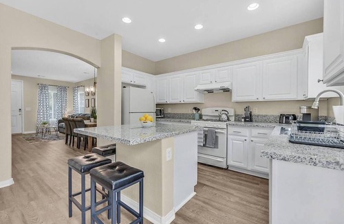 Las Vegas House | 4BR Vegas Home | Pet Friendly Parking Near Strip