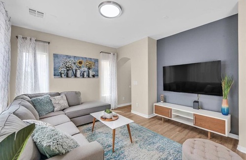 Las Vegas House | 4BR Vegas Home | Pet Friendly Parking Near Strip