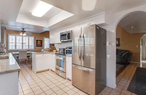 Litchfield Park House | 5 Mi to Camelback Ranch: Pet-Friendly Home w/Pool