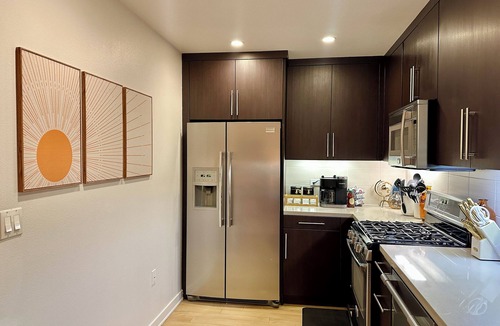 Downtown Apartment | 5-Star Location w/City Views 2BD/2BA w/King Beds