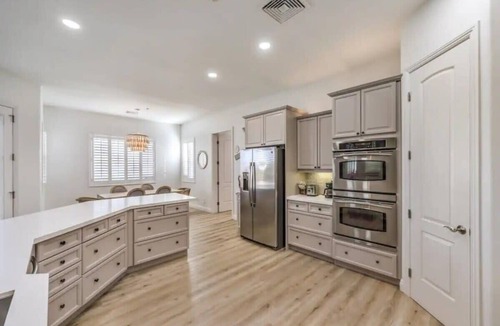 Henderson Villa | 5BR Luxury Villa Pool, Spa, RV Parking, Sleeps 12