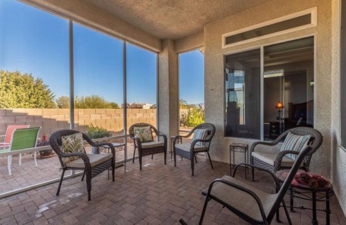 Sunrise Pointe Vistas House | A Winter Retreat.Green Valley