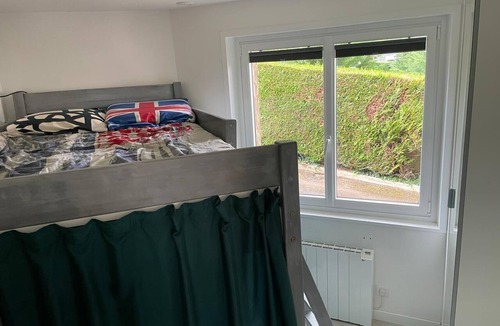Montjuzet Apartment | Accommodation with pool and view