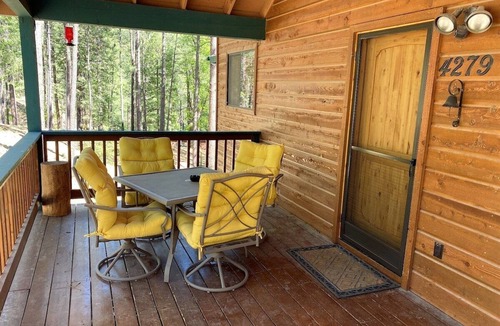 Prescott Cabin | Adventure Lodge - Prescott Cabin Rentals