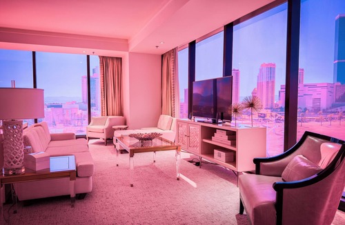 Gateway District Hotel | Ahern Hotel Las Vegas