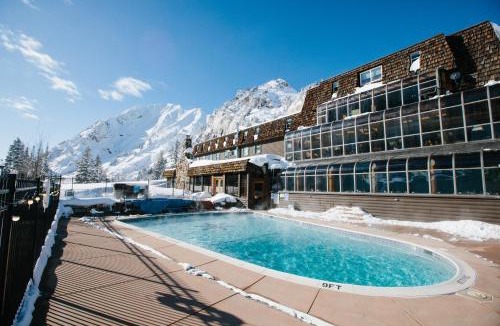Salt Lake Mountain Resorts Cabin | Alta Peruvian Lodge