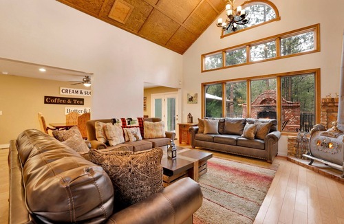 Evergreen Estates Cabin | Apres SKI Haus #2201