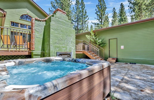 Evergreen Estates Cabin | Apres SKI Haus #2201