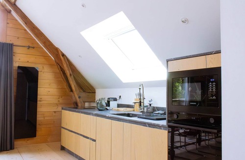Sinard House | Architect-designed home in the hills above Sinard