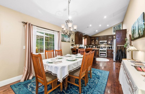 Grass Valley Lake House | ~Arrowhead Treehouse~ Movie Theater/Game Room/Lake Rights/Sledding Hill/Fun!