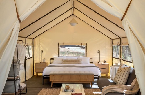 Three Rivers Hotel | AutoCamp Sequoia