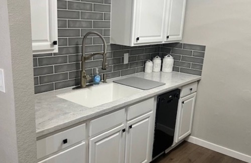 Scottsdale Estates Six Condo | Awesome 2 BD/2 BA 1st flr condo close to Old Town!
