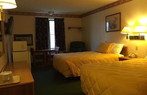 Baxter Springs Hotel | Baxter Inn 4 Less