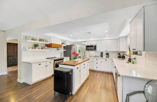 Las Vegas House | Beach Retreat in the heart of Las Vegas