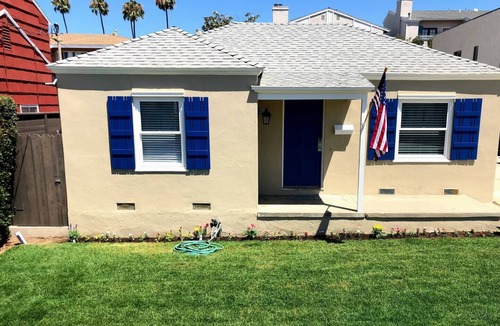 Mission Valley West House | Beachy Bay Park Bungalow near Sea World & Old Town